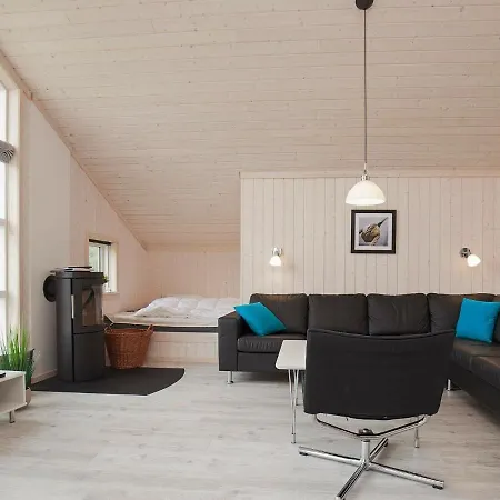 8 Person Holiday Home In Grossenbrode بيت للعطل