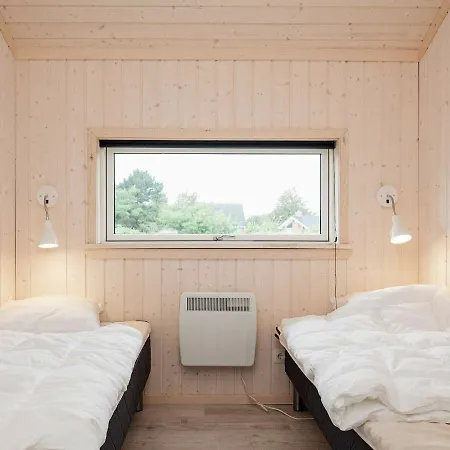 8 Person Holiday Home In Grossenbrode * Großenbrode