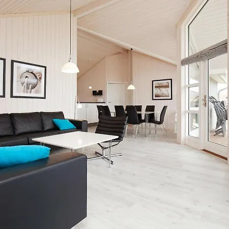 بيت للعطل 8 Person Holiday Home In Grossenbrode Großenbrode